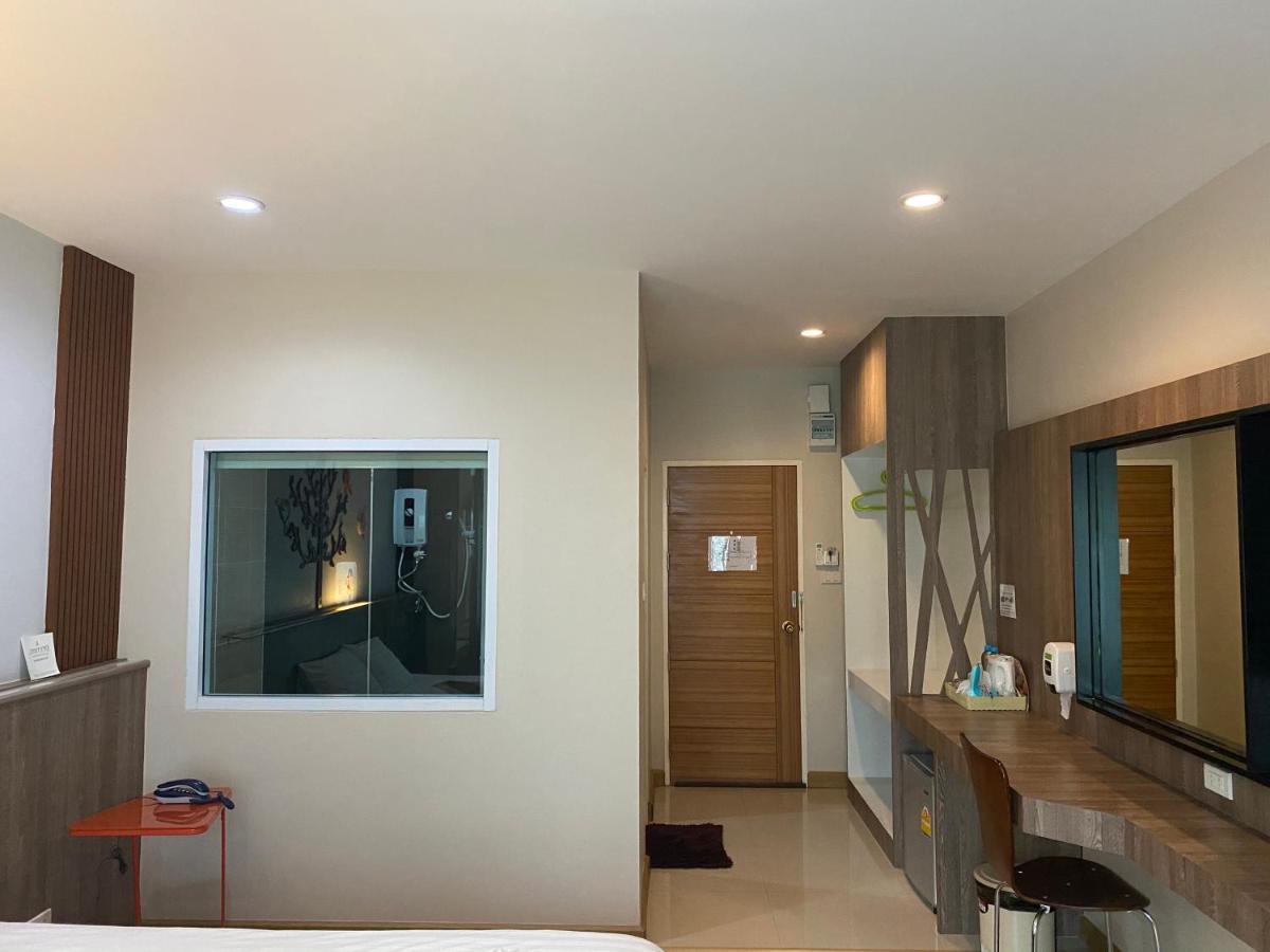 Hotel Le Lerts Living Khon Kaen Exterior photo