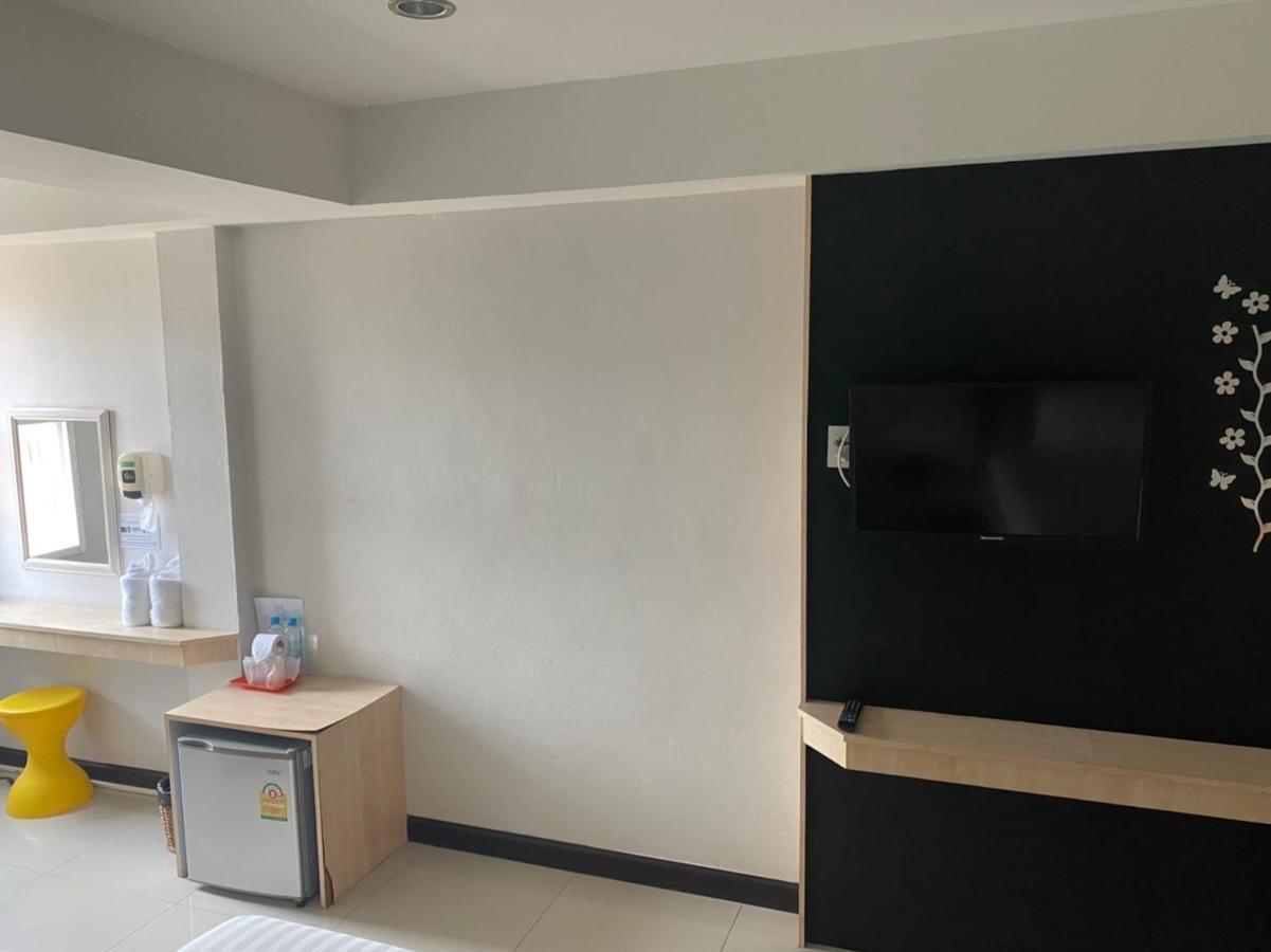 Hotel Le Lerts Living Khon Kaen Exterior photo